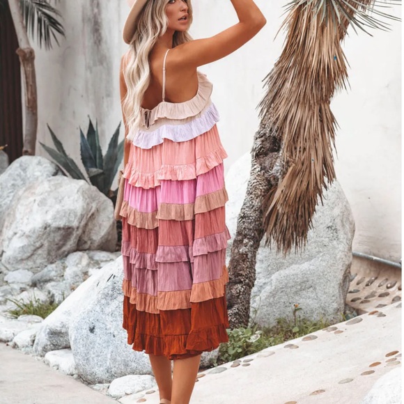 VICI AUGUSTIN RUFFLE DRESS - Picture 2 of 3